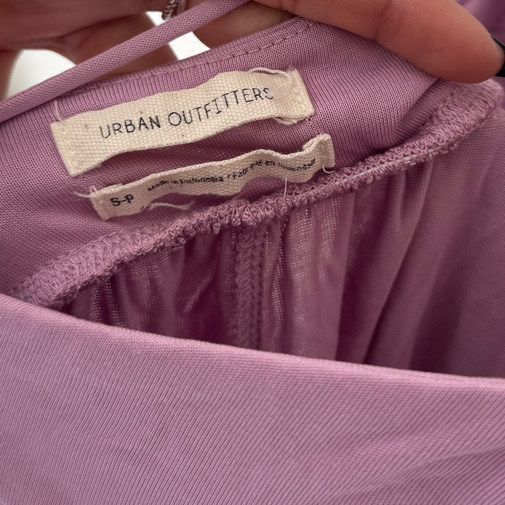 Urban Outfitters Lavender Romper Size Small Spaghetti Strap V-Neck - Picture 5 of 8